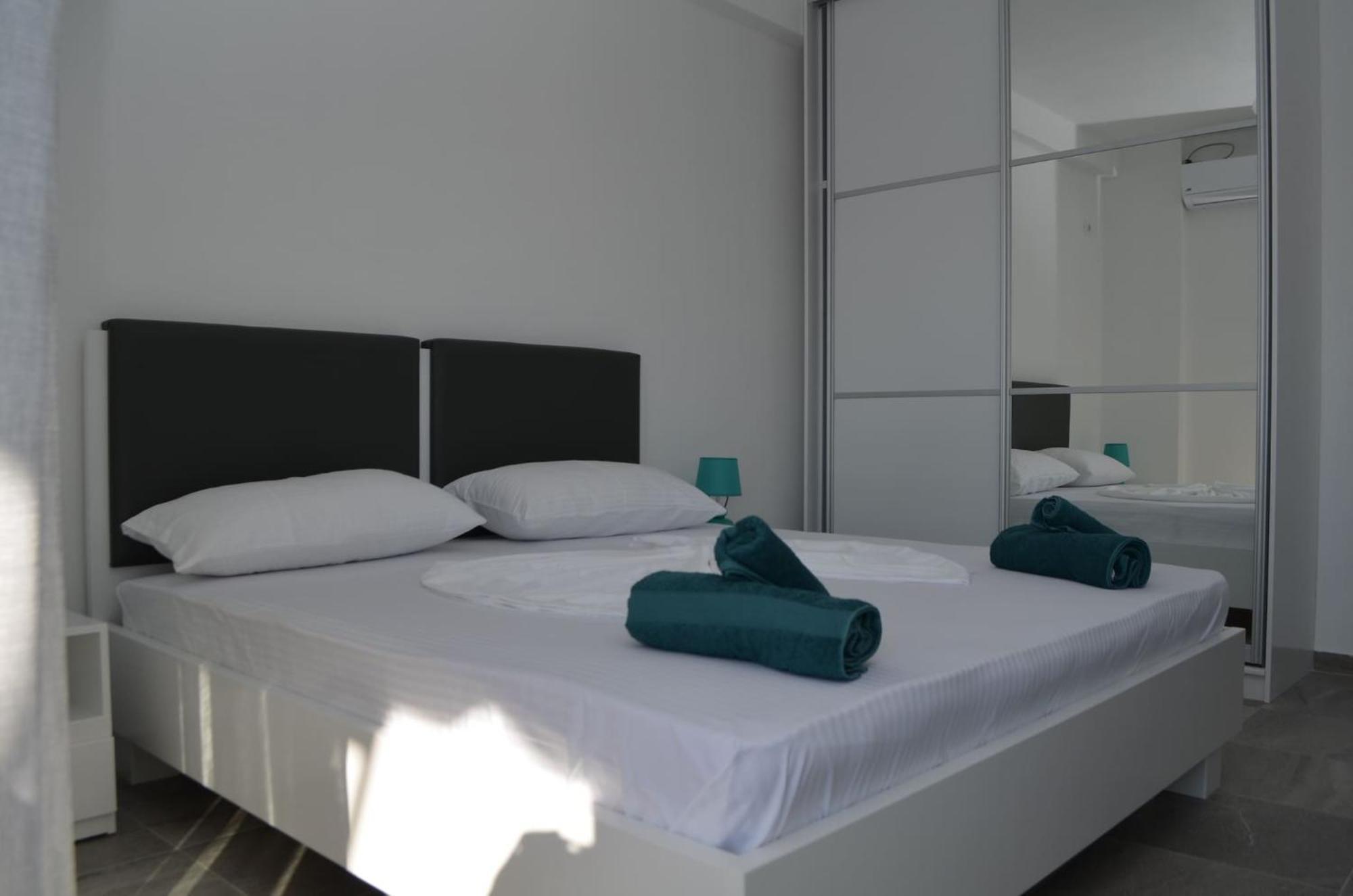 Wonderful View Apartments Saranda Extérieur photo